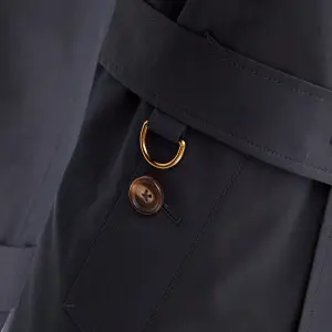 Dwurzędowy płaszcz trencz Casablanca granatowy