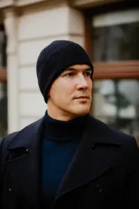 Golf merino granatowy - Zack Roman
